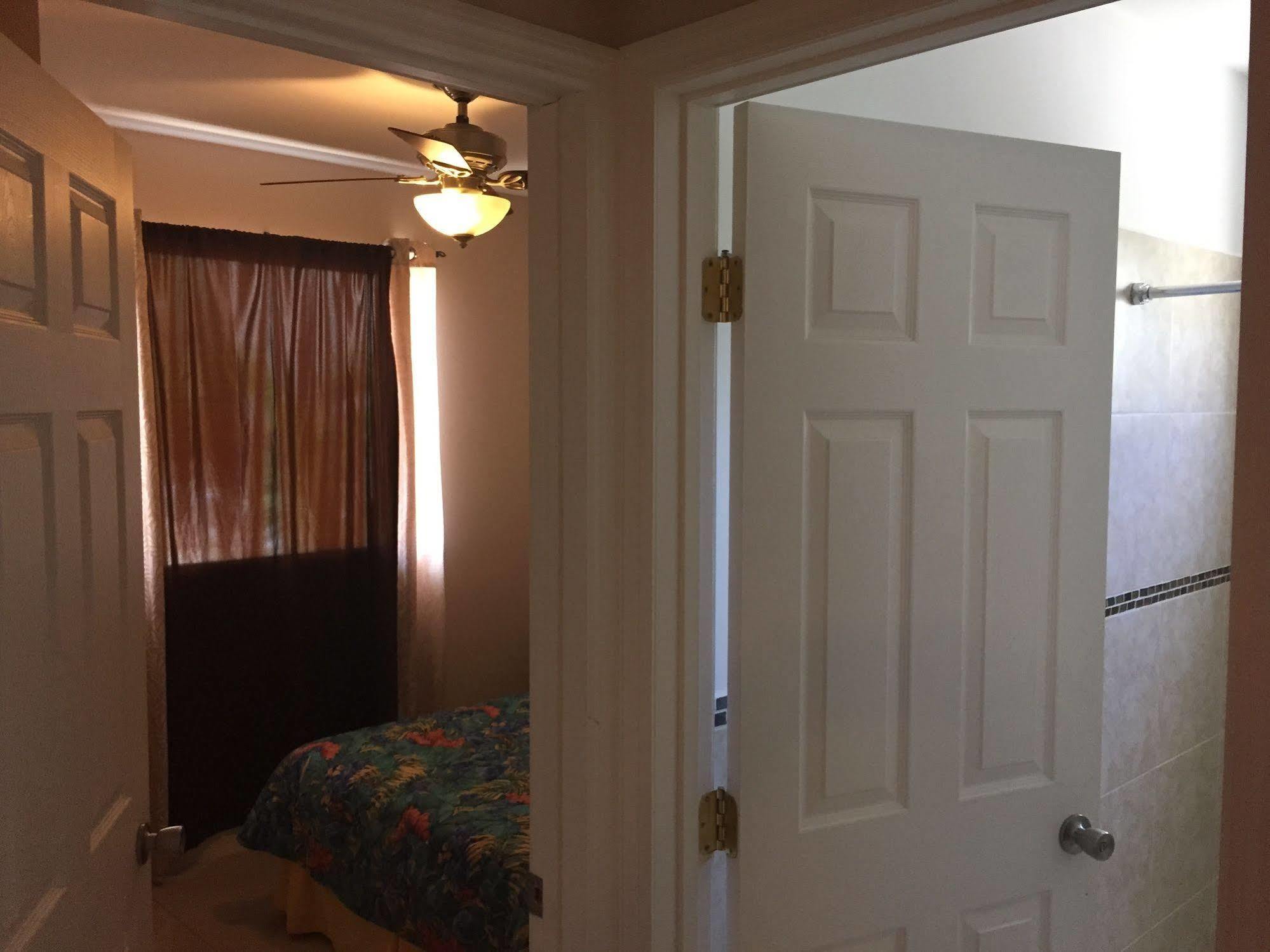 Agua Clara Eco Suites Oranjestad Extérieur photo