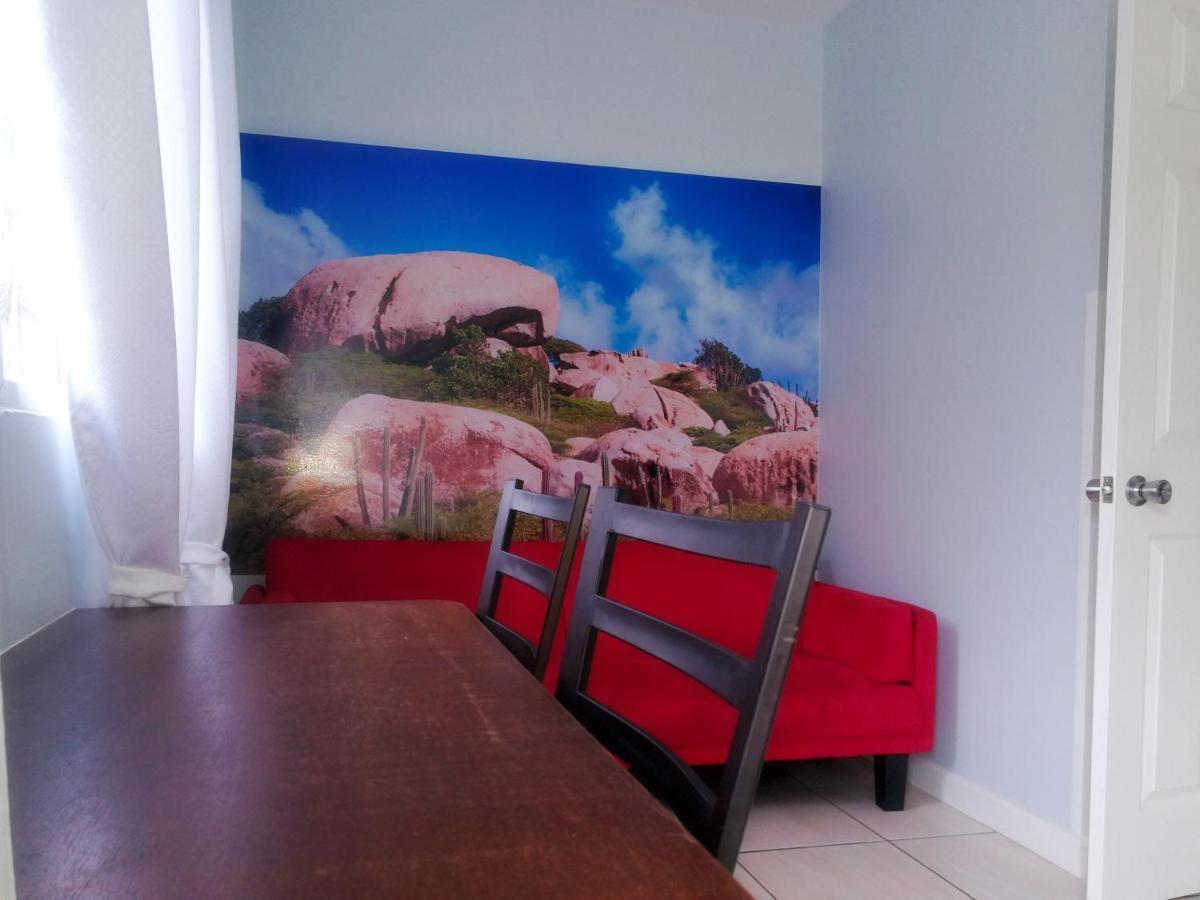 Agua Clara Eco Suites Oranjestad Extérieur photo