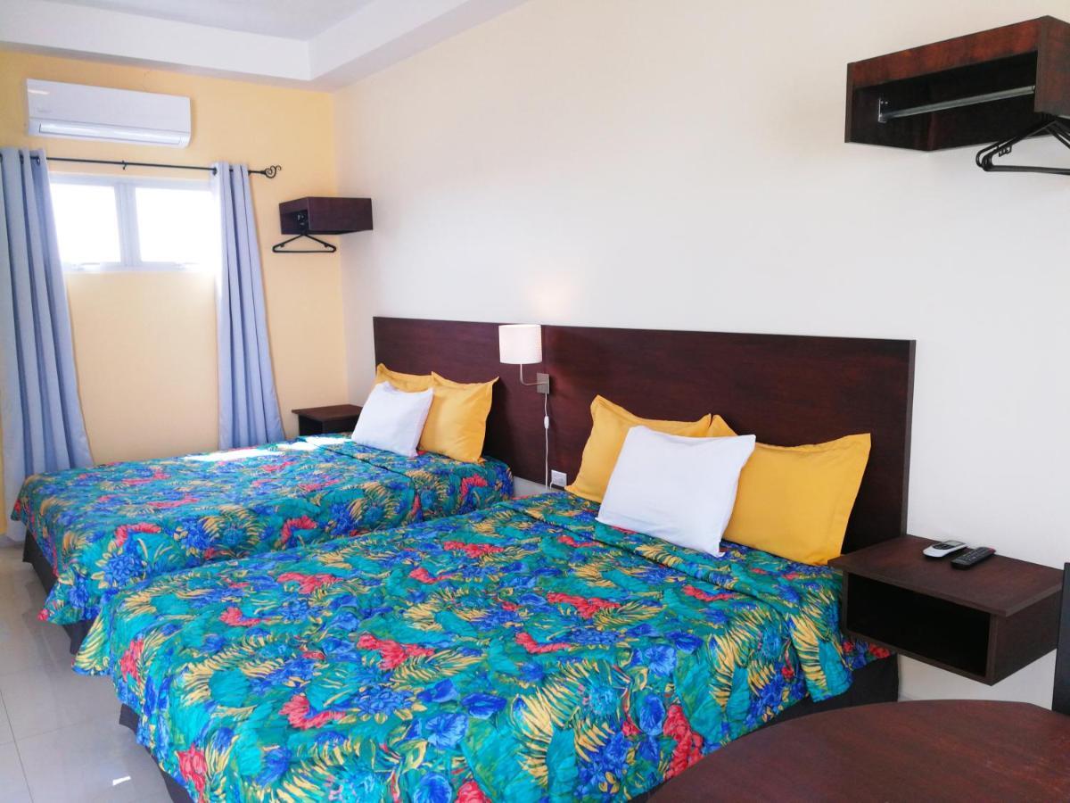 Agua Clara Eco Suites Oranjestad Extérieur photo